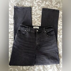 A&F high rise 90's straight (curve love)